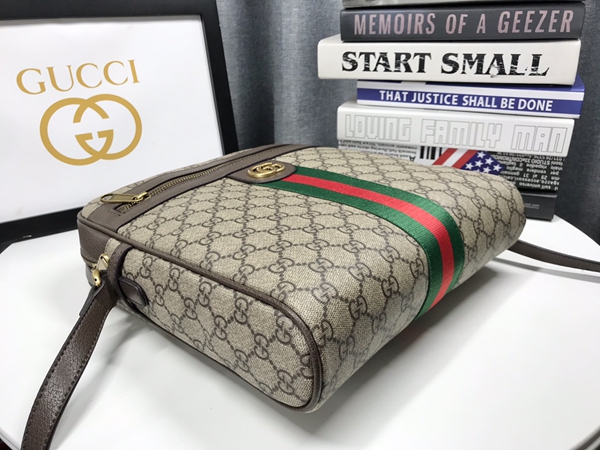 激安グッチバッグコピー角部分ディテール